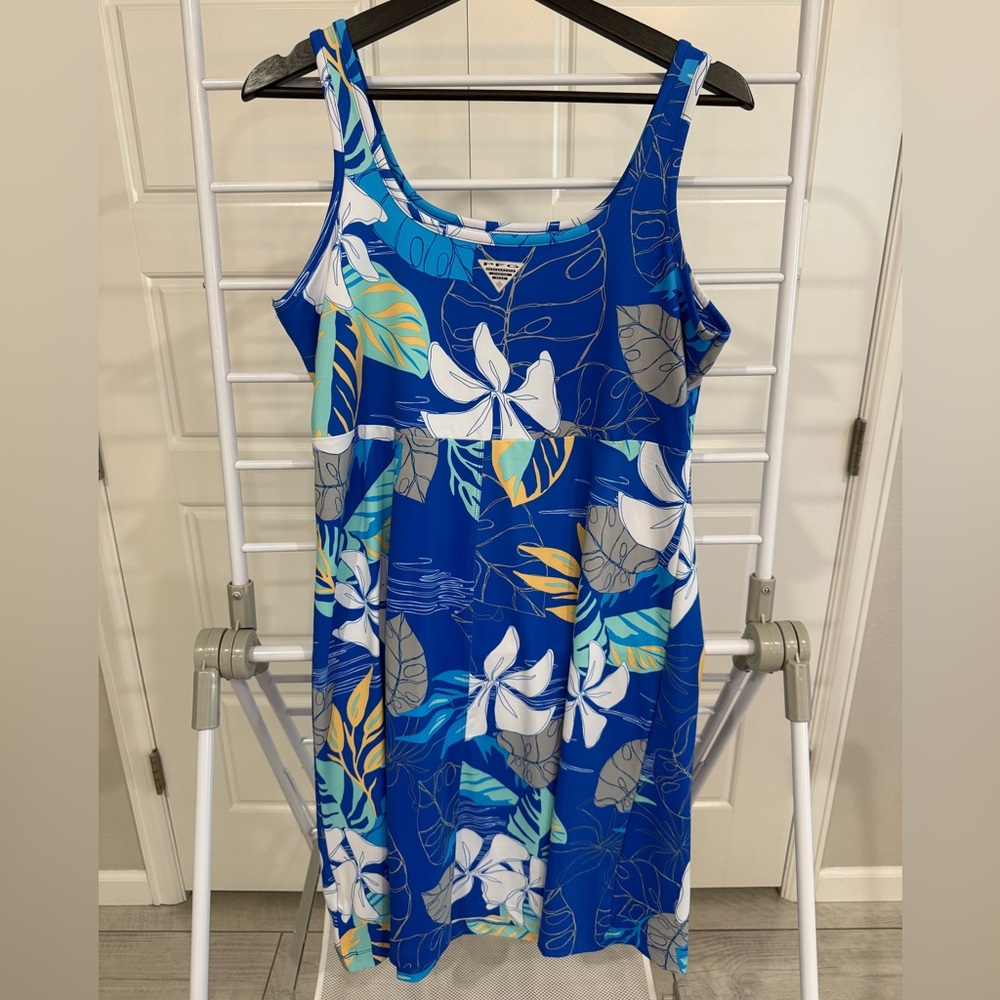 Columbia Resort Blue and White Maxi Sundress - Picture 3 of 3